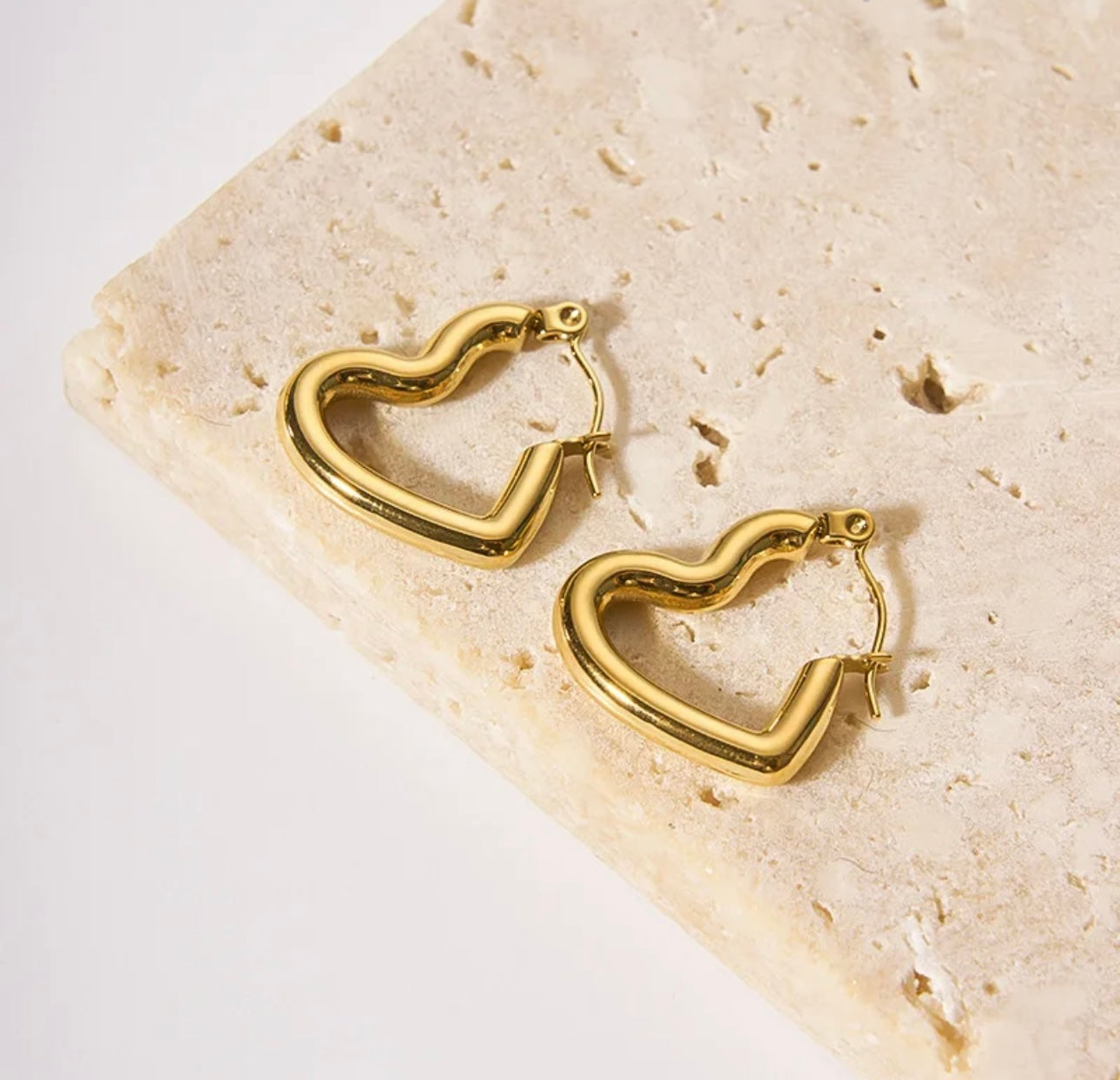 Chic Heart Hoops kohi