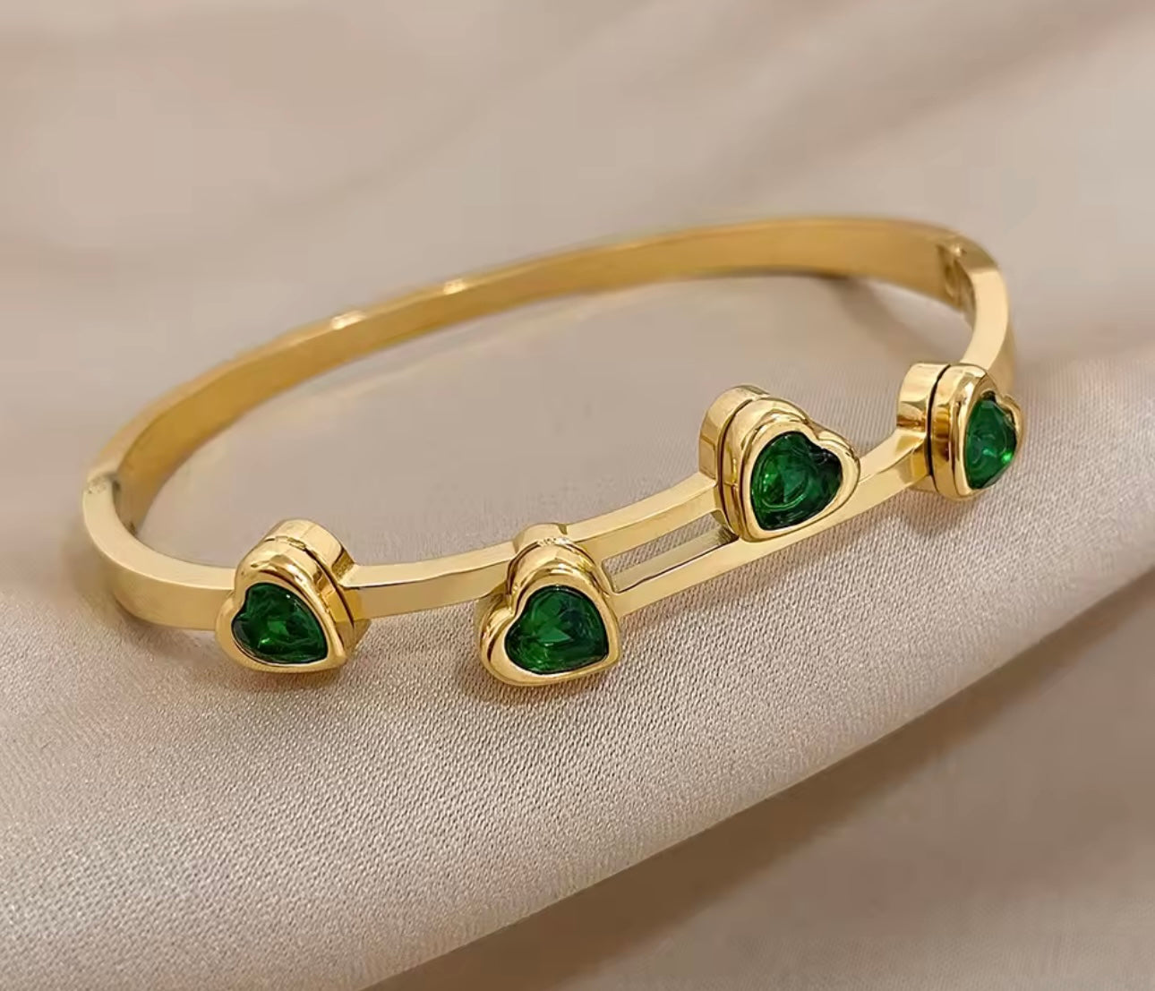 Emerald Heart Bangle