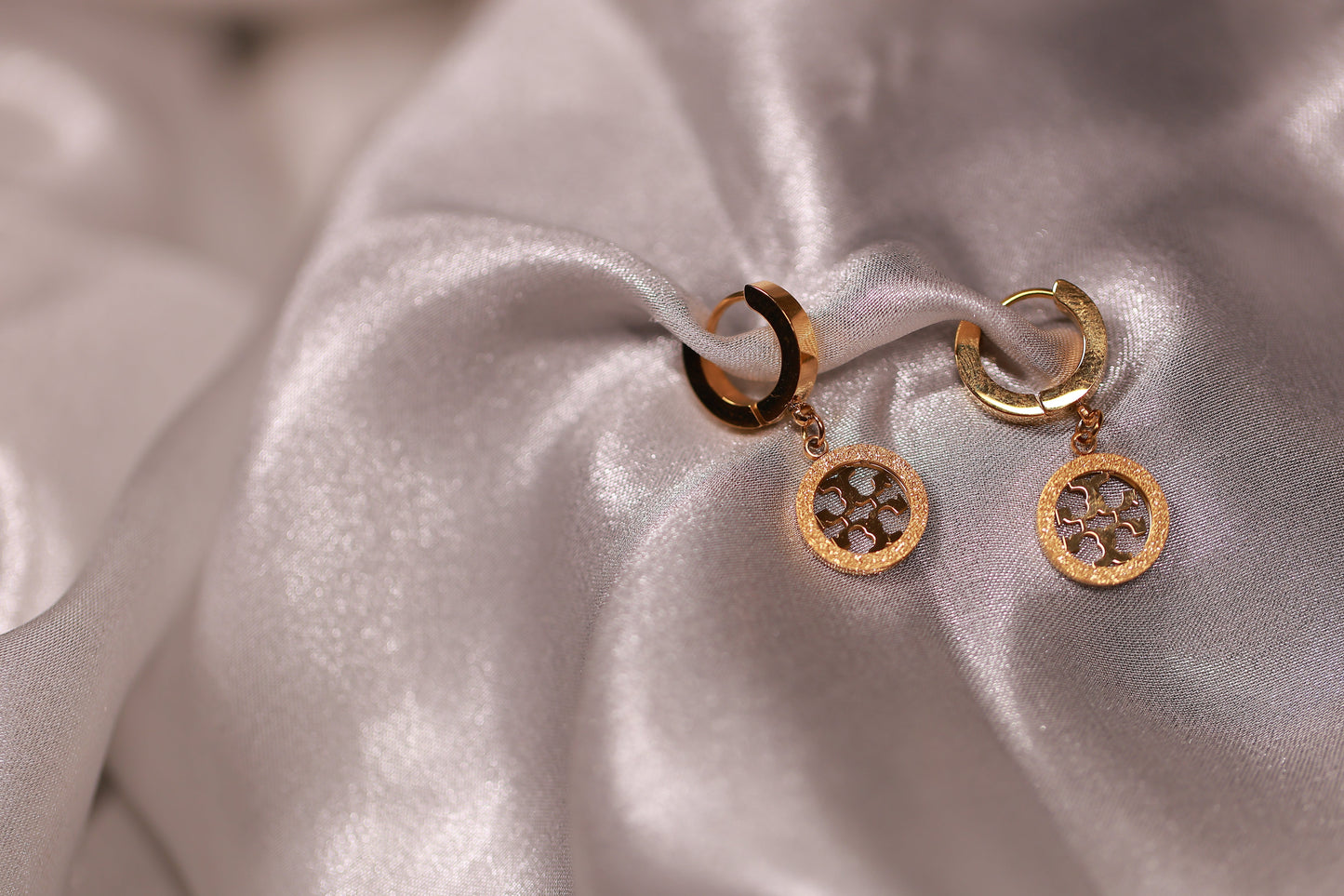Double-T drop earrings kohi