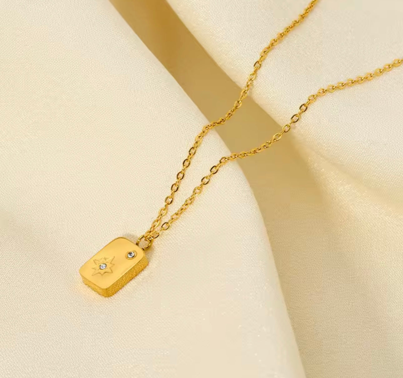 Star pendent kohi shop