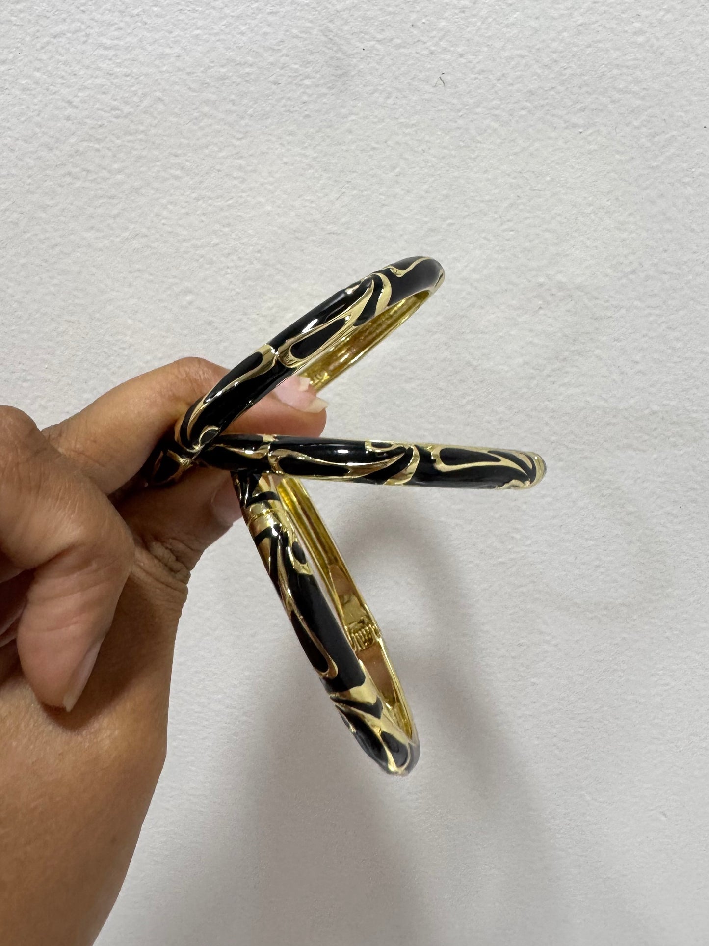 Black and White Italian Bangle