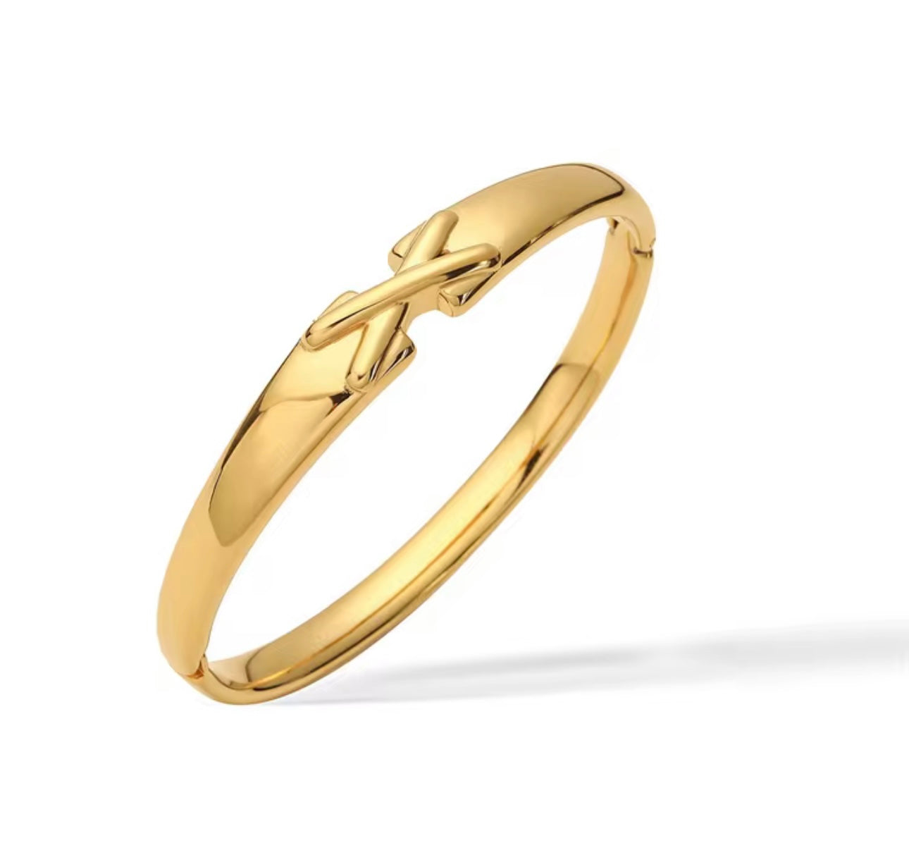 Simple Luxury Bangle kohi shop