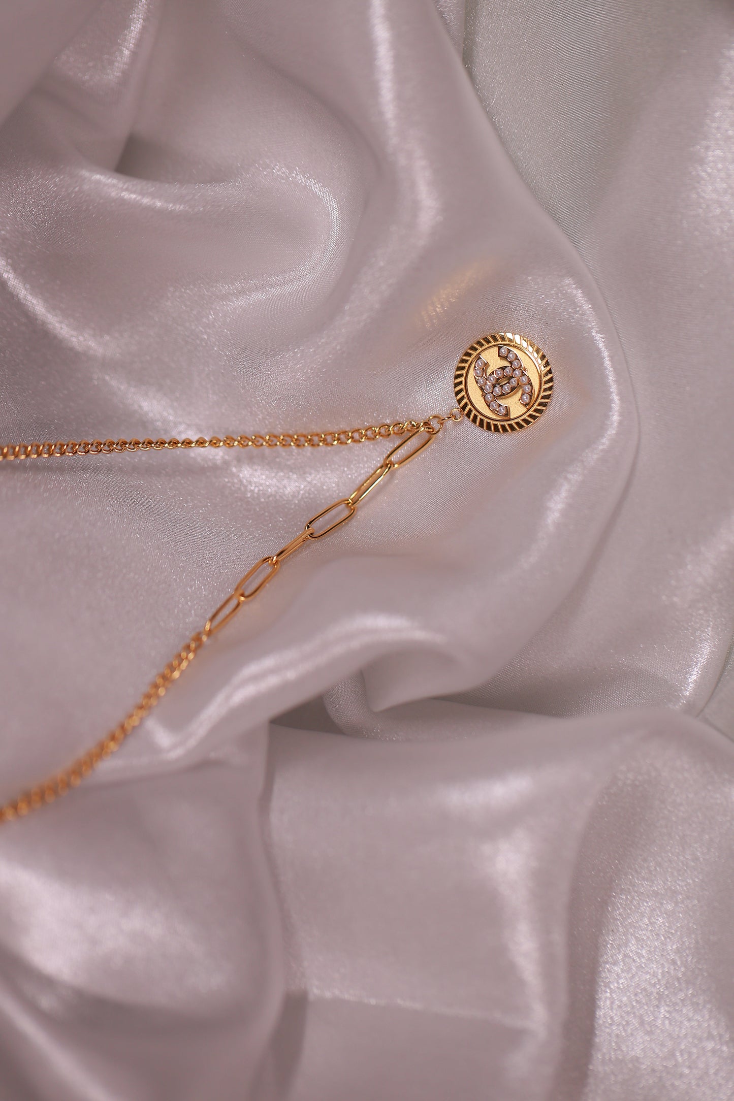 Vintage Chanel Necklaces kohi