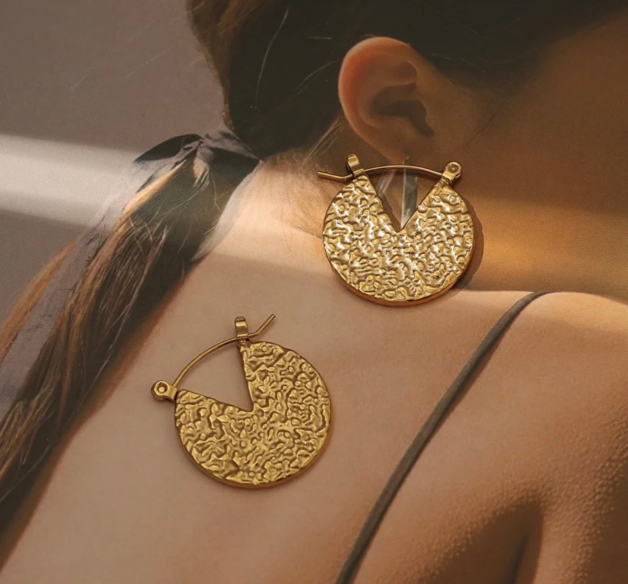 Vintage pie Gold Plated Hoops kohi