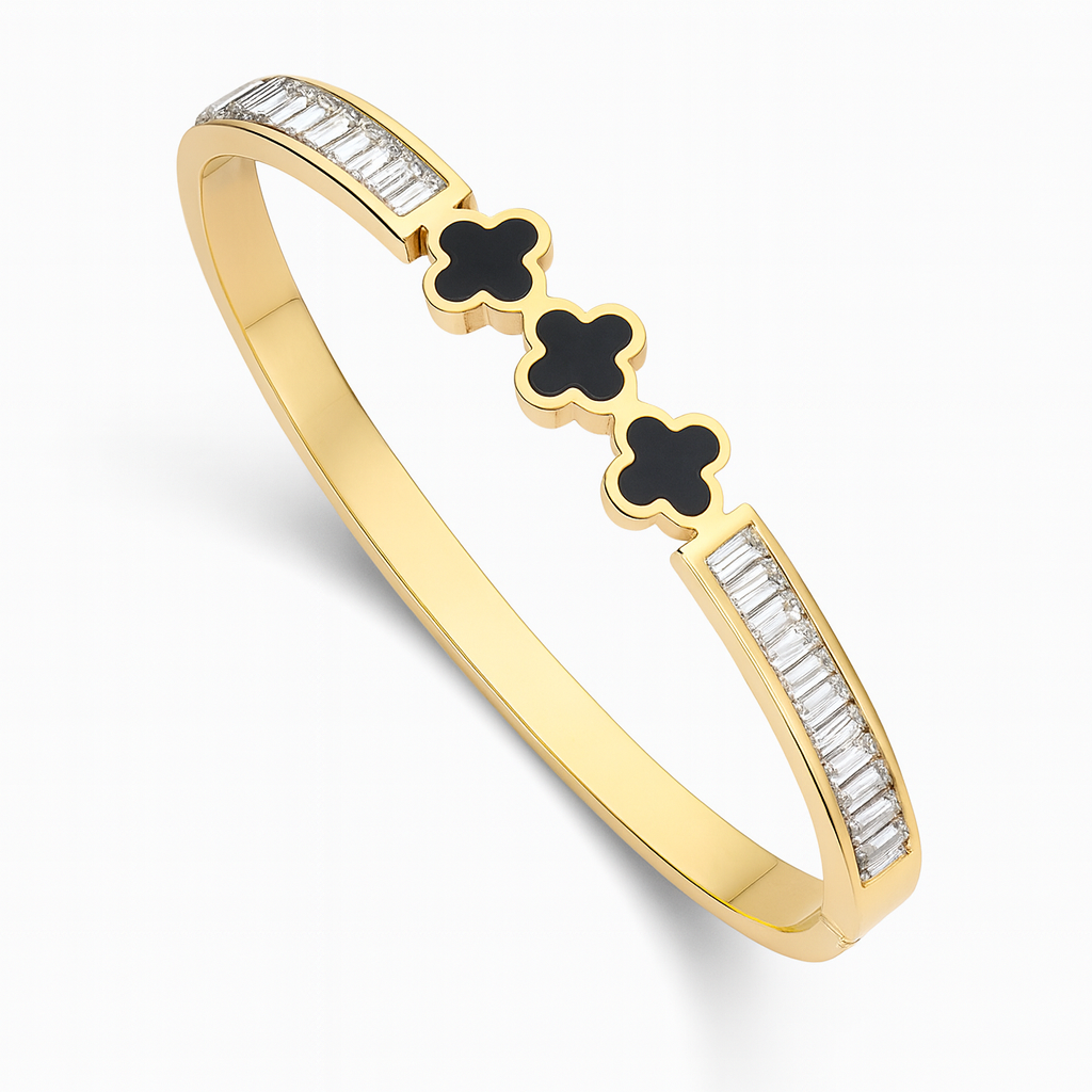 Clover Diamond bangle