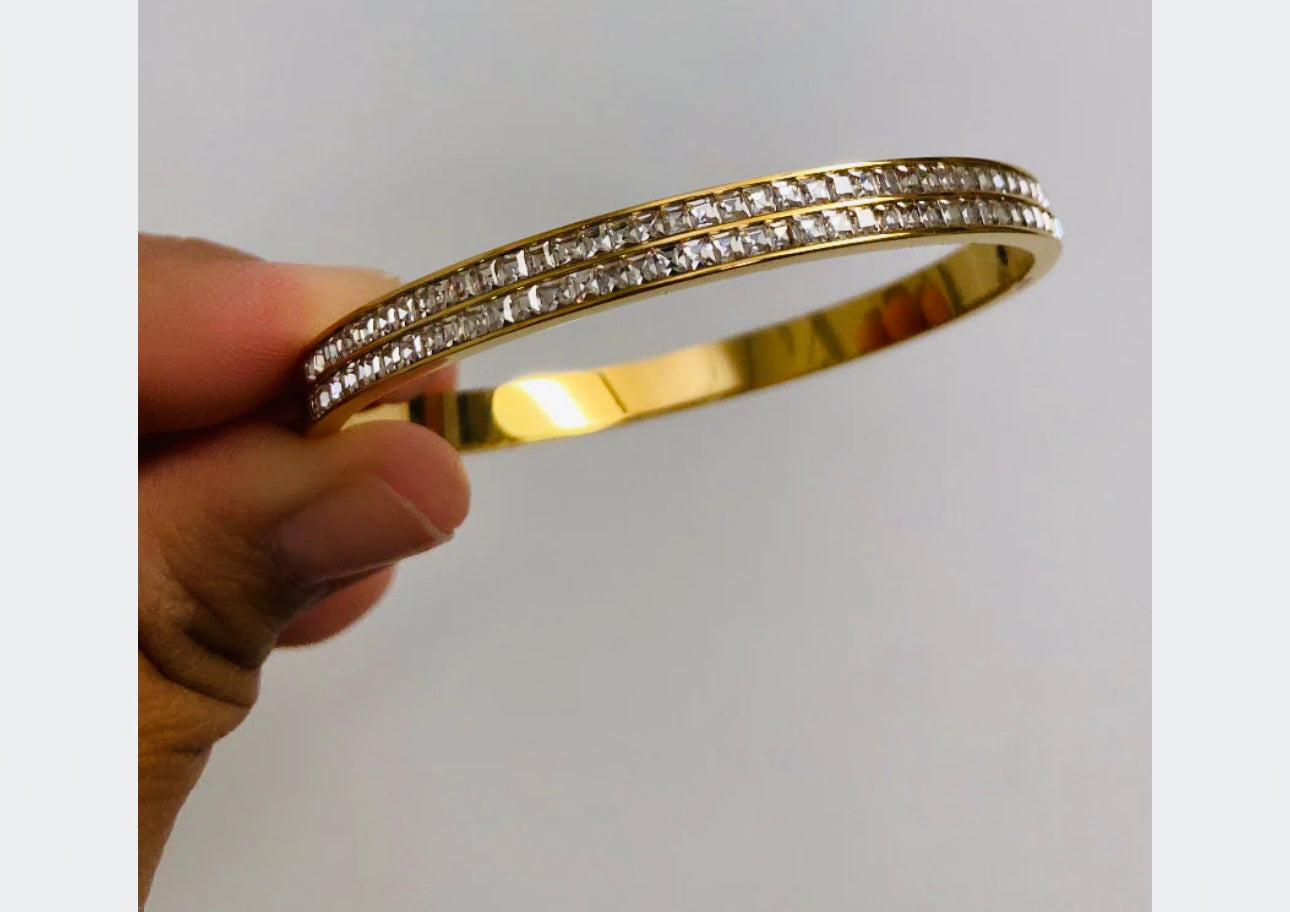 Double Diamond Bangle