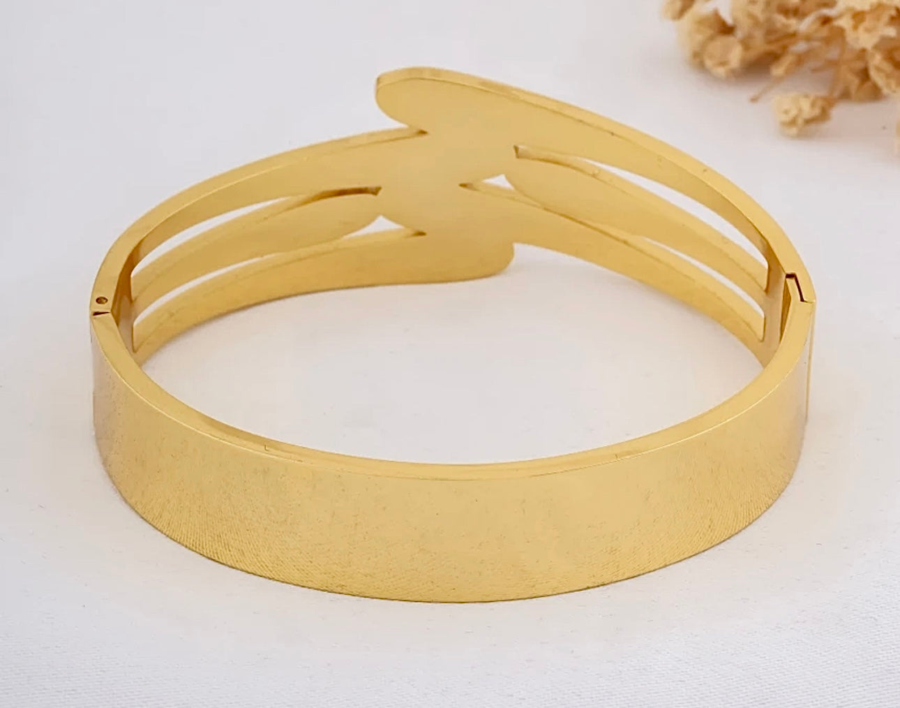 Chunky bangle