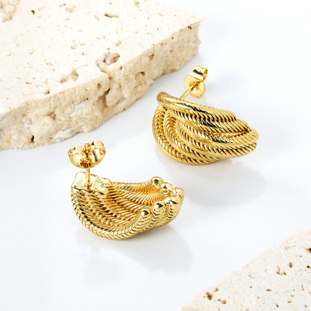 Chunky earring