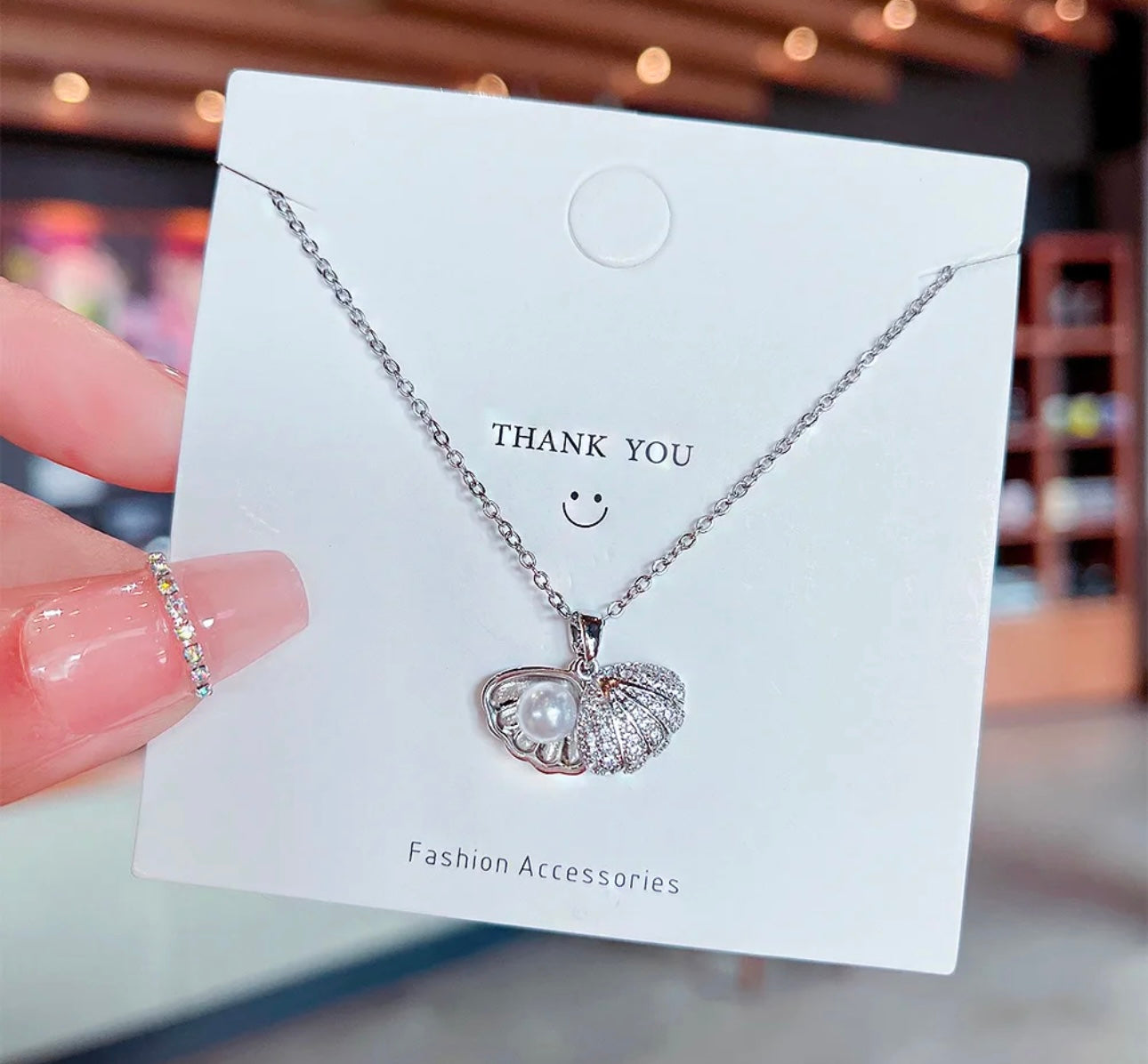 Rhinestone Silver Shell Necklace kohi shop
