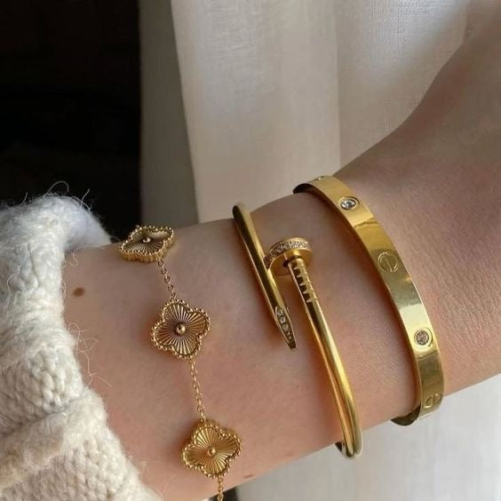 Gold Clover Bracelet kohi shop