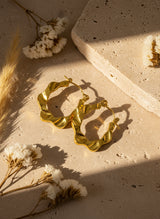 Criss Cross Twisted Hoops kohi
