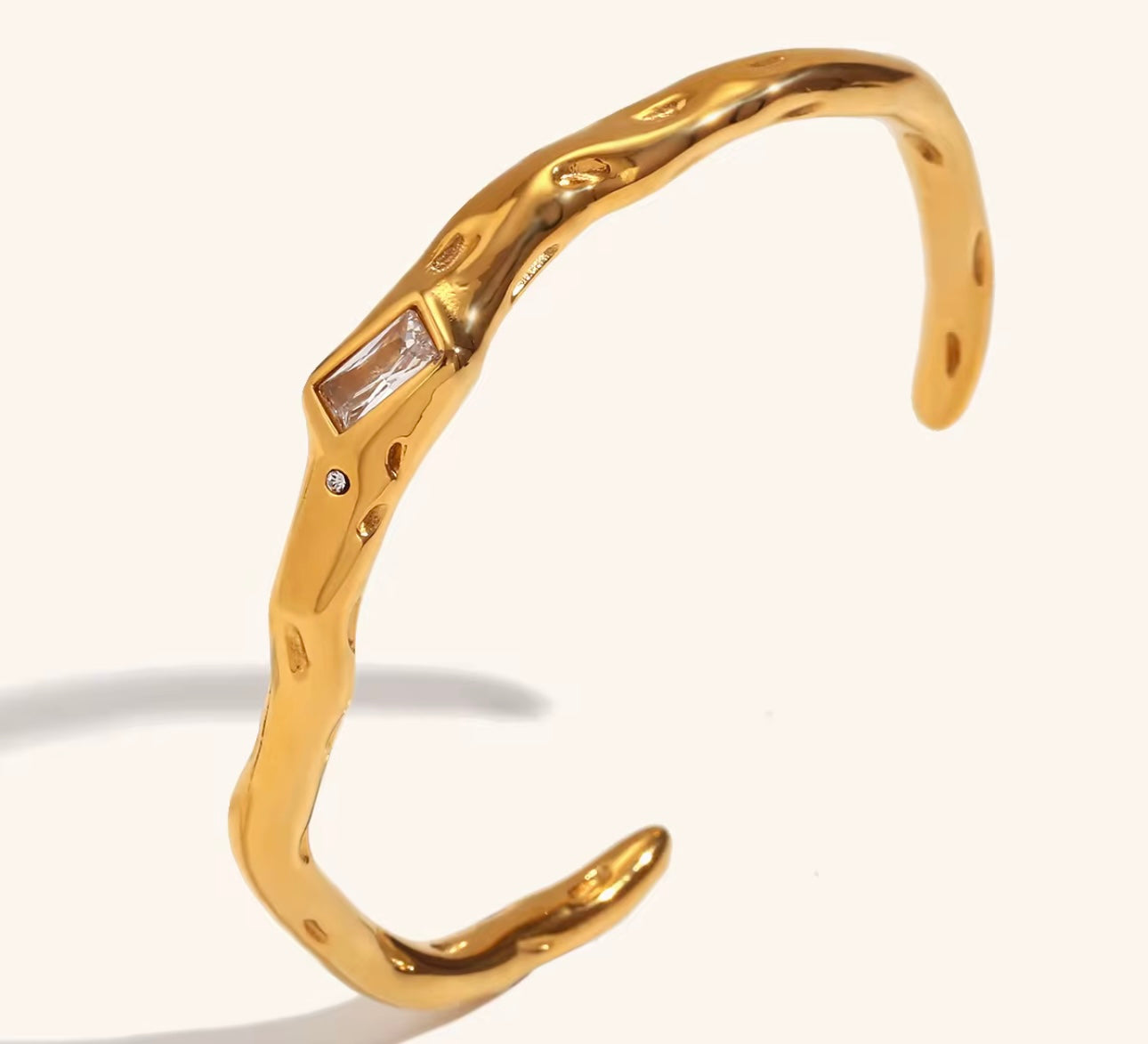 Trendy Vintage Zirconia Bangle Bracelet kohi shop