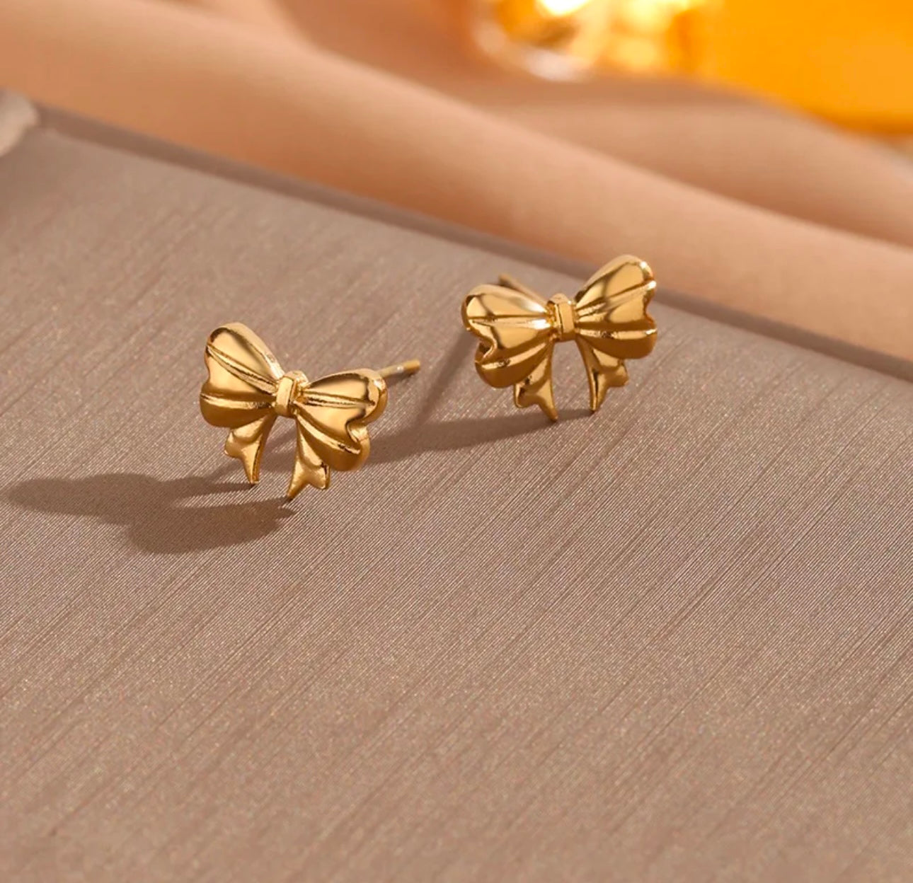 Cute Bow Studs kohi shop