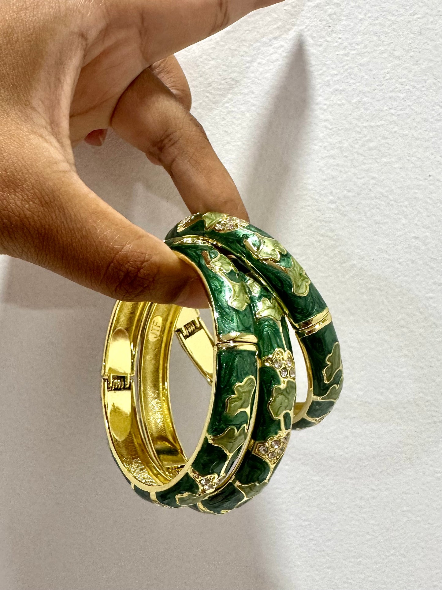 Emerald Green Italian Bangle