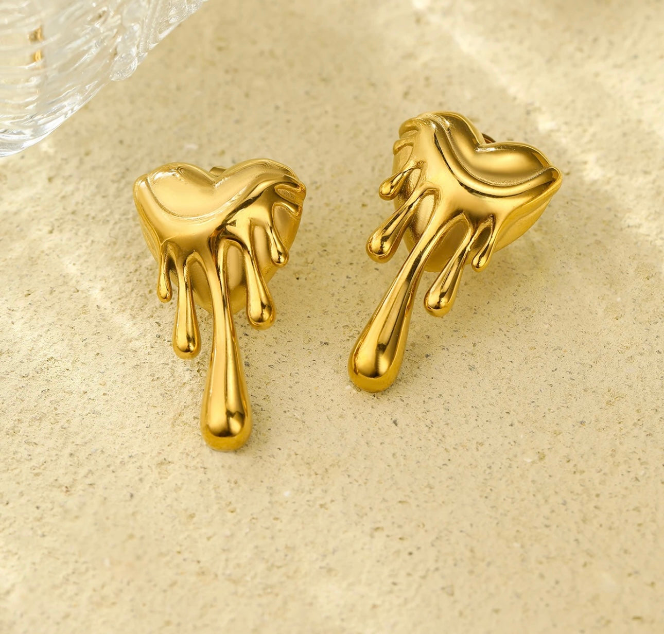 Sexy Heart Dripping Earrings kohi shop