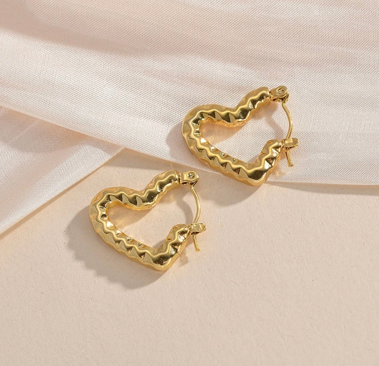Pattern Heart hoops kohi