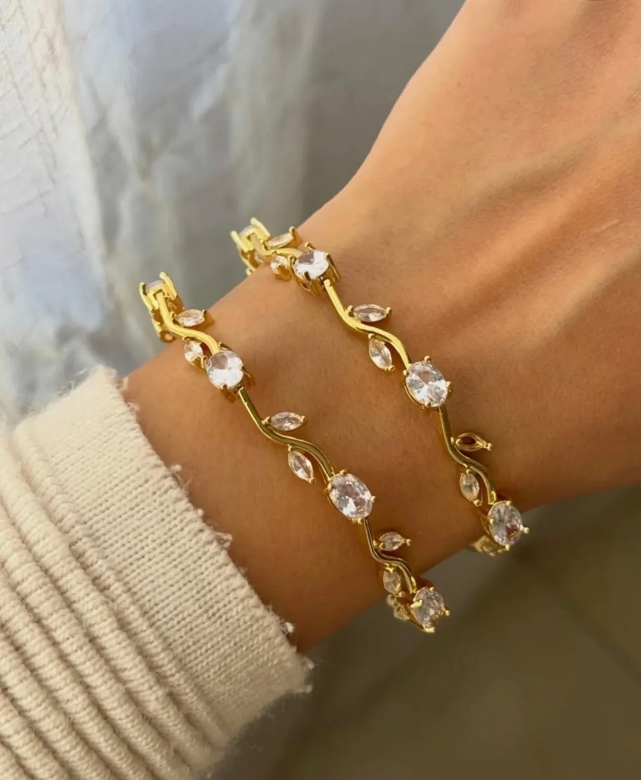 Gold Tulip Bracelet