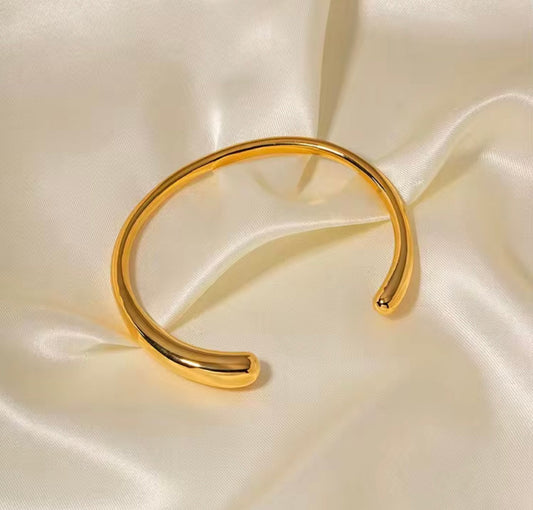 Simple Everyday Open Bracelet kohi shop