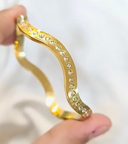 Wave Bangle Bracelet kohi shop