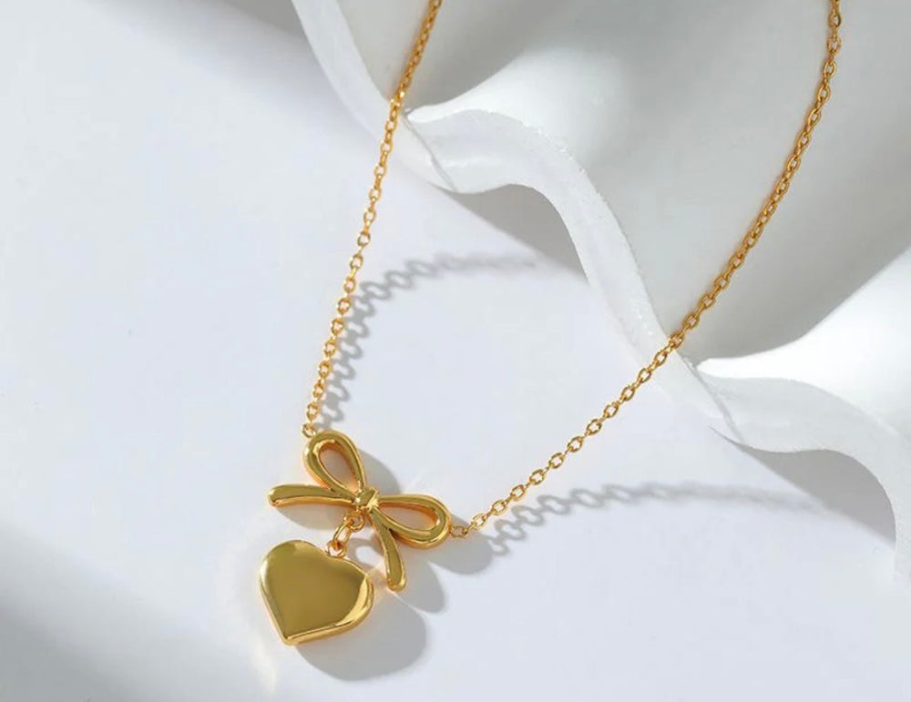 Trendy Heart Bow Necklace kohi shop