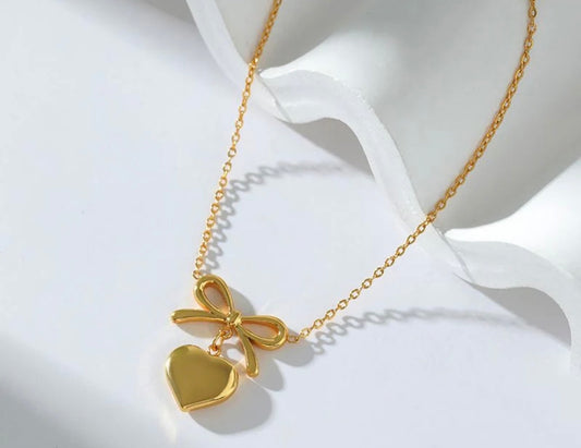Trendy Heart Bow Necklace kohi shop