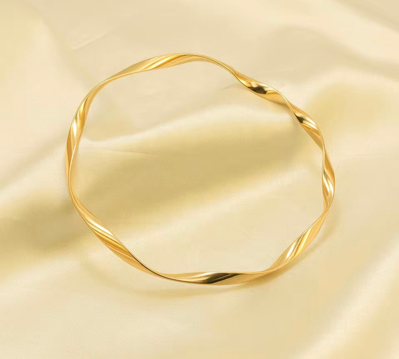 Trendy Bangle