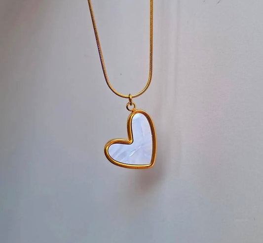 Heart Pendent Necklace kohi shop