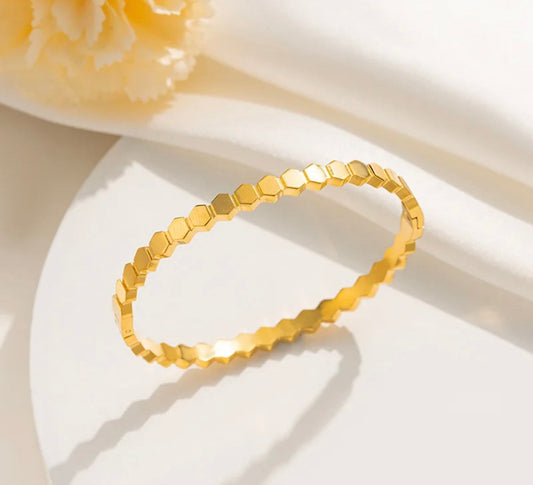 Gold Bangle Bracelet kohi