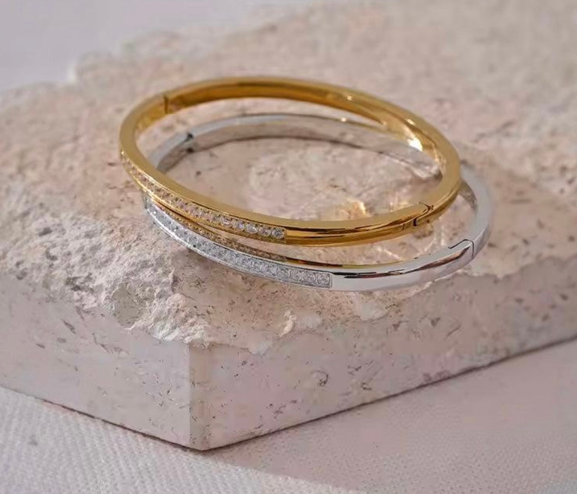 Radiant Zirconia Bangle Bracelet kohi shop