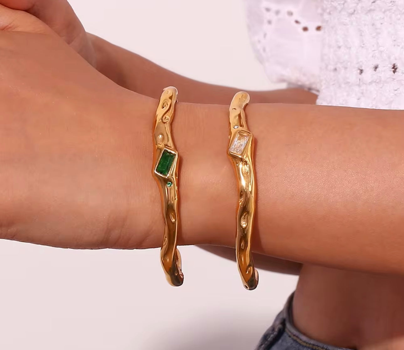 Trendy Vintage Zirconia Bangle Bracelet kohi shop