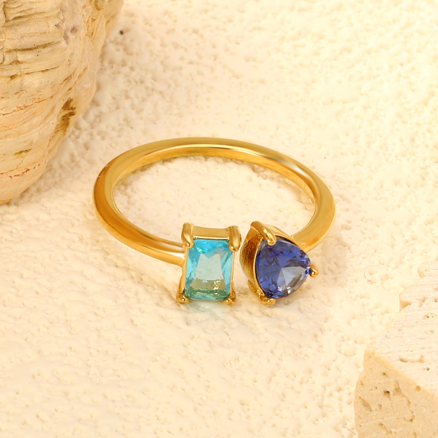 Aqua Crystal Ring