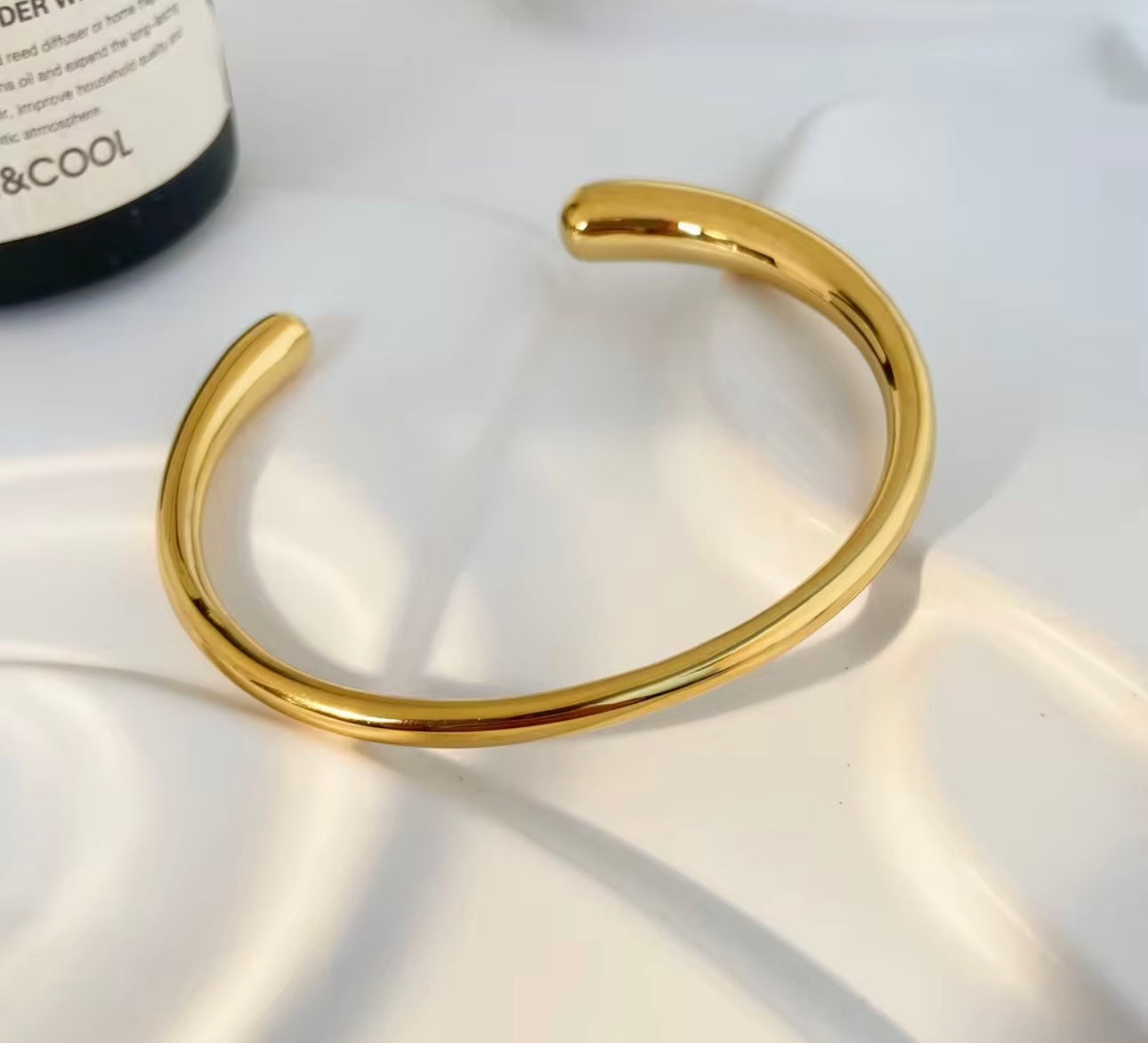 Simple Everyday Open Bracelet kohi shop