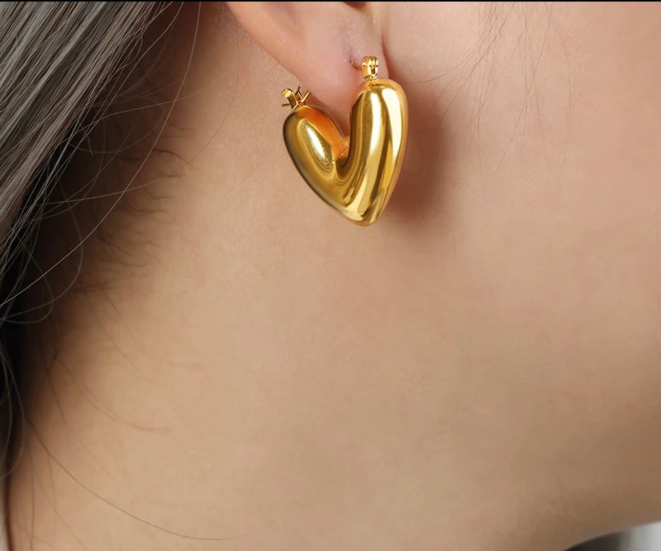 Golden Love Hoops kohi