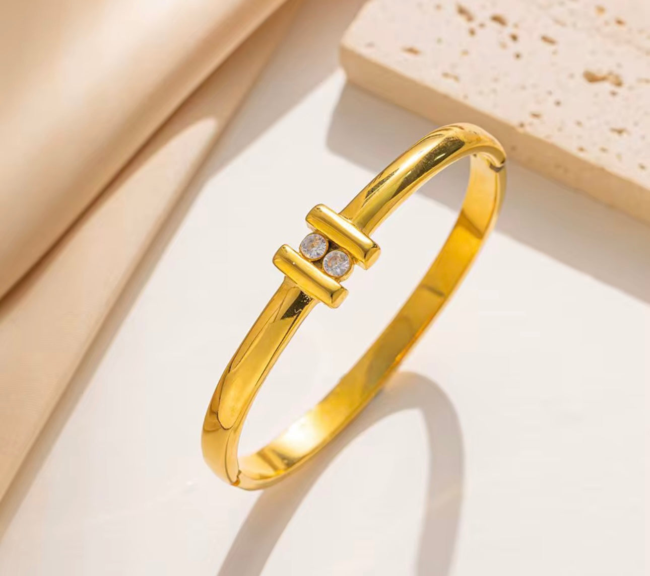 Every day Bangle Bracelet kohi shop
