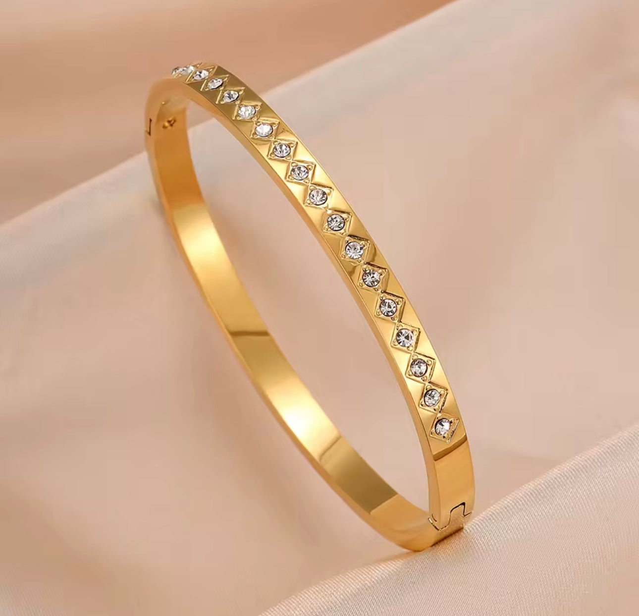Best seller Bangle