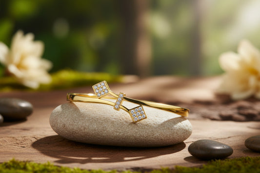 Seraphina Shine Bangle