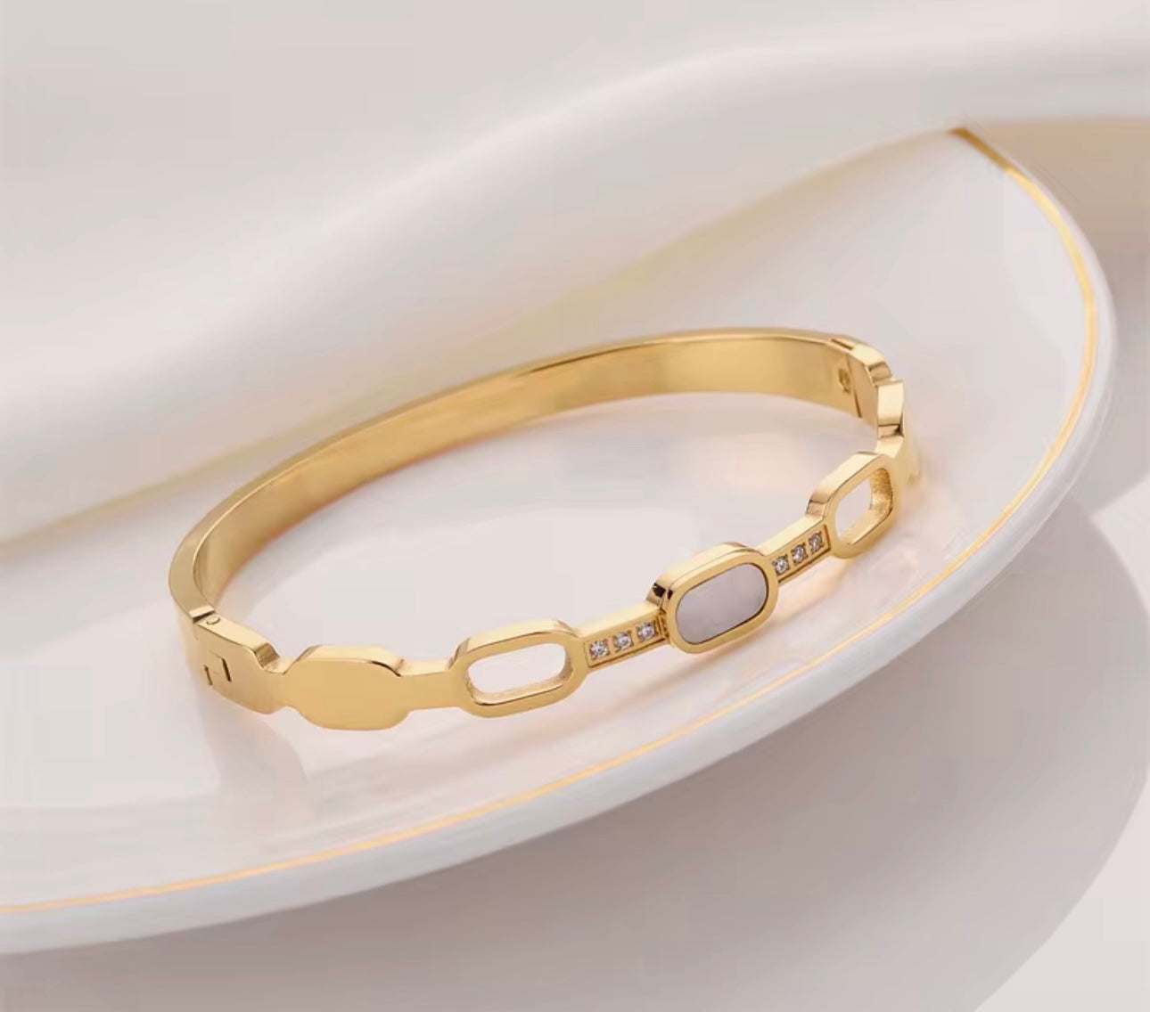 Lux layer Bangle Bracelet kohi shop