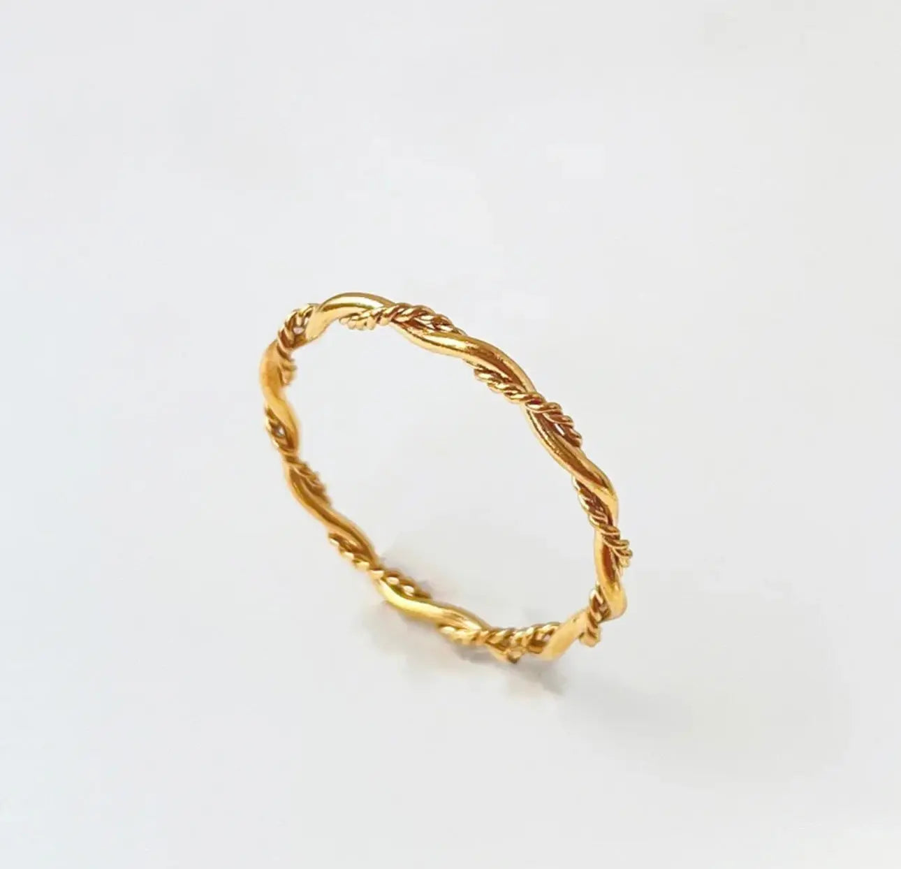 Hollis- Crown Gold Band kohi