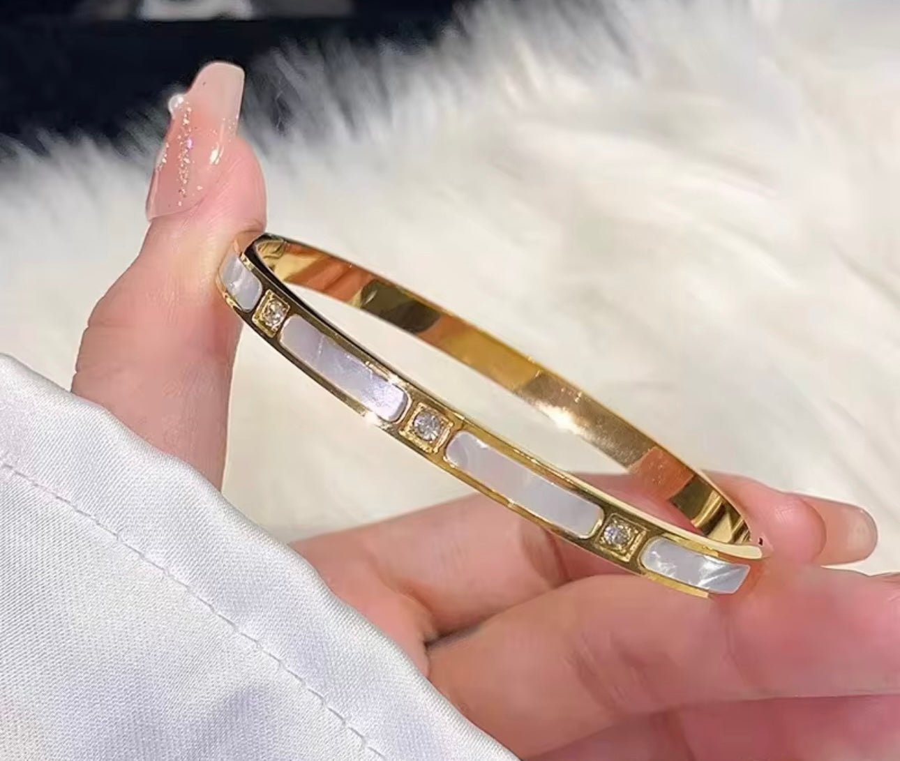 Charm Bangle Bracelet kohi shop