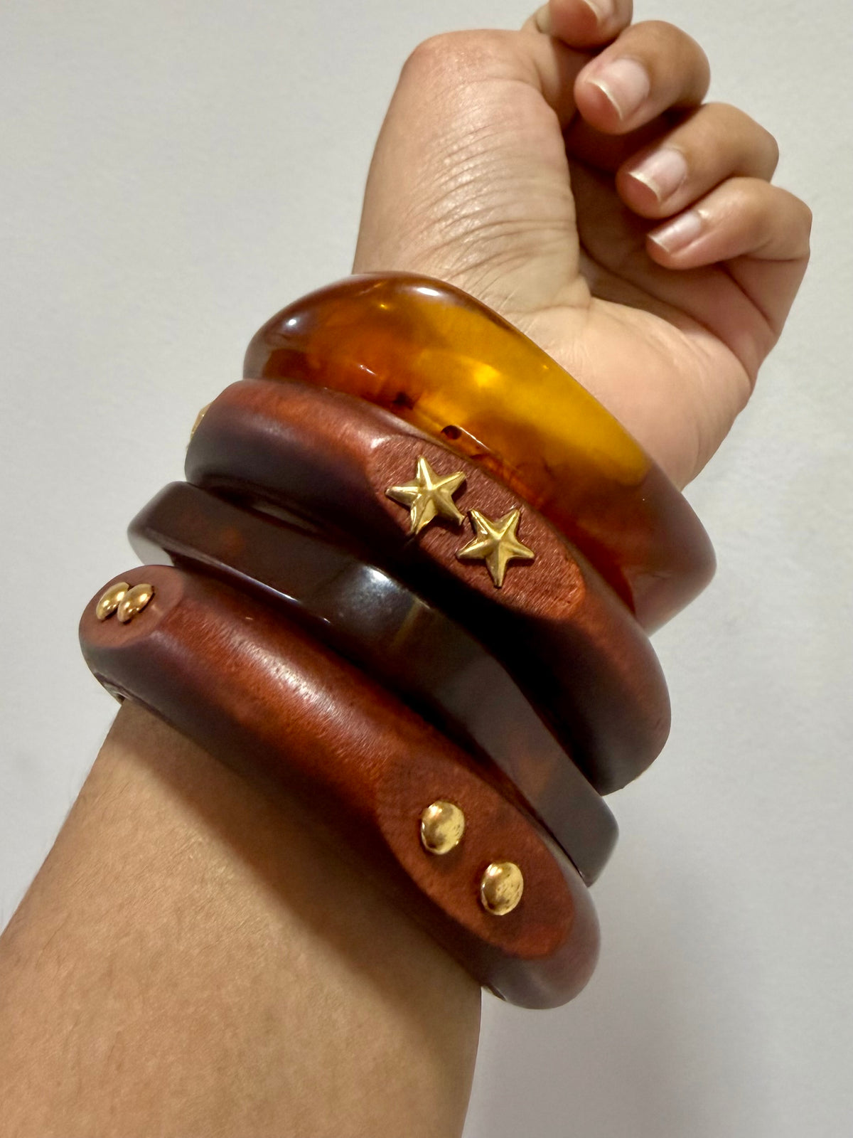 Wood resin bangle ( set of 4 )