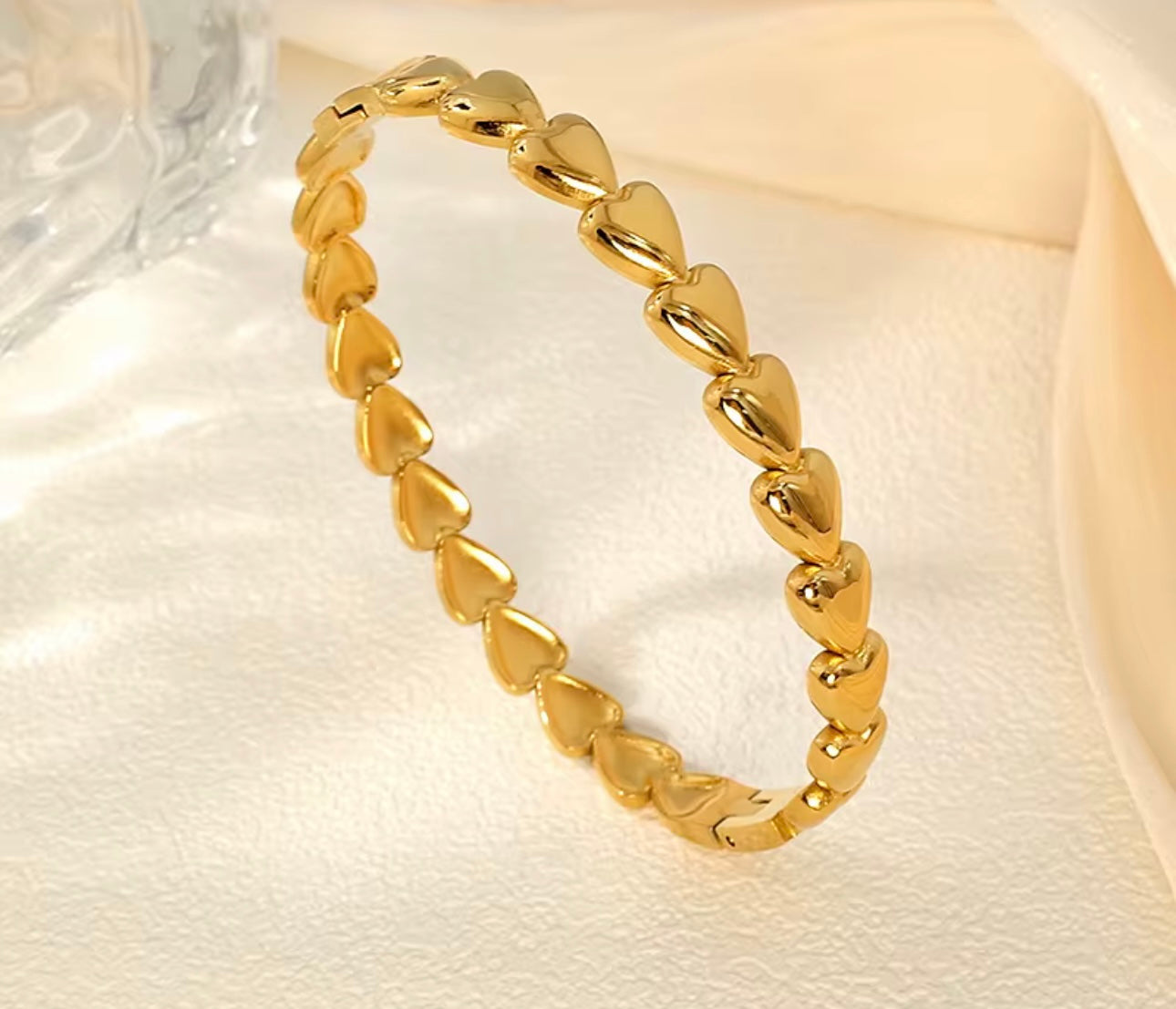 Heart Bangle Bracelet kohi shop