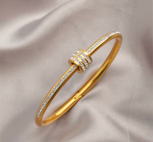 Lux Bangle Bracelet kohi shop