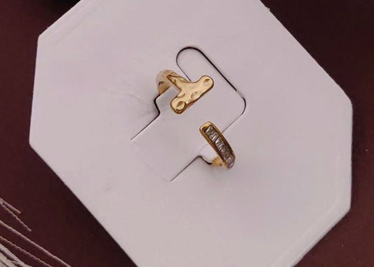 Abstract Ring kohi shop
