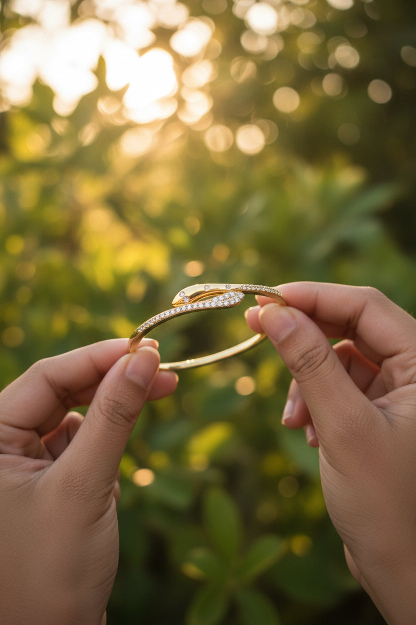 Sleek minimal AD bracelet-⭐1-Year Warranty