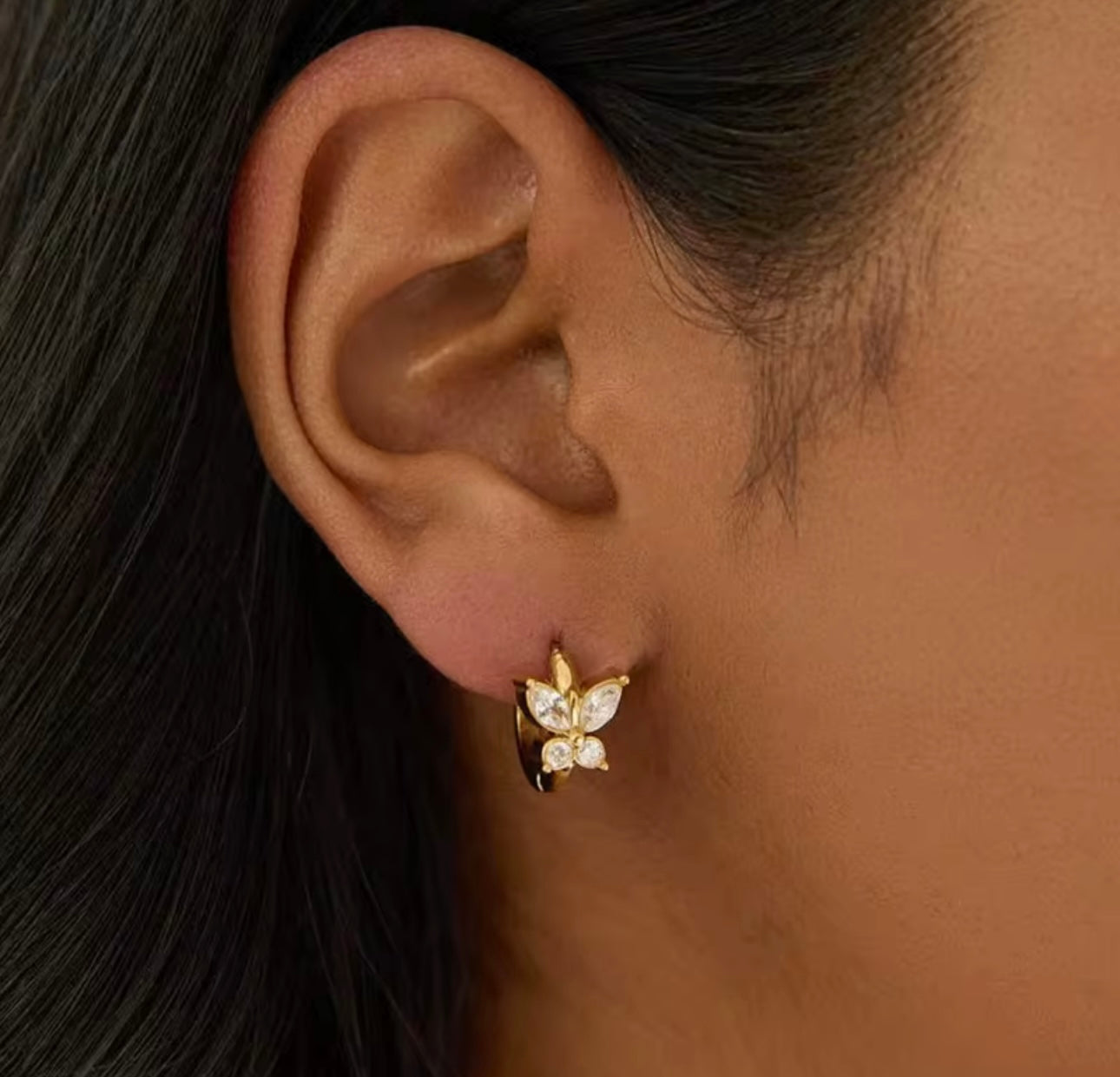 Butterfly Hoop Earring kohi shop