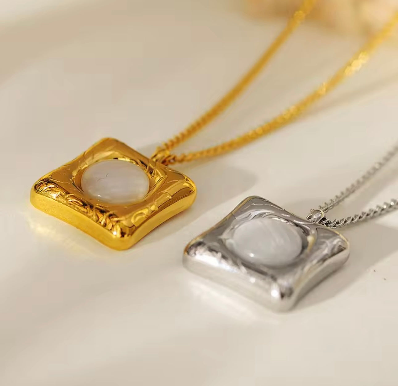 Simple Box Pendent kohi shop