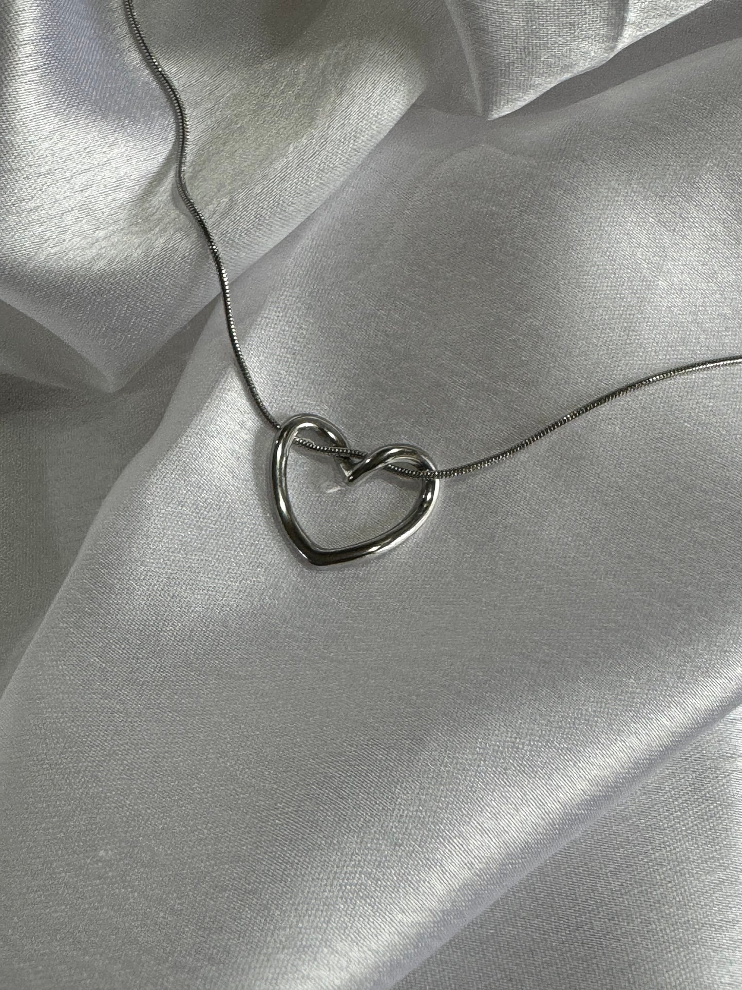 Silver Heart Necklace kohi shop