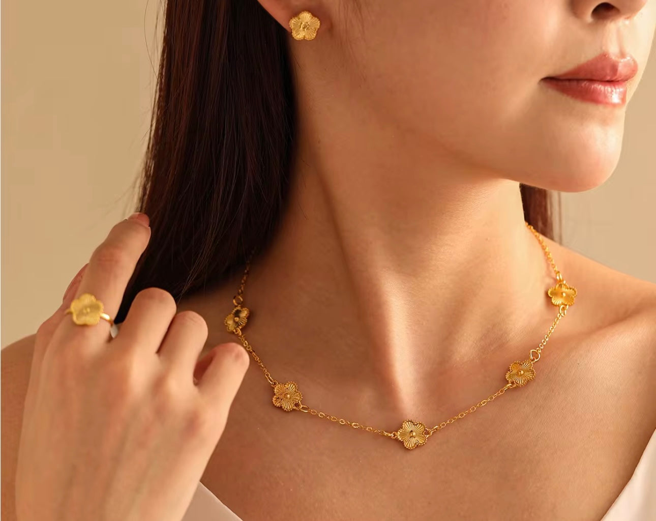 Gold Clover Set- Gold Plated Necklace &Earrings Combo kohi shop
