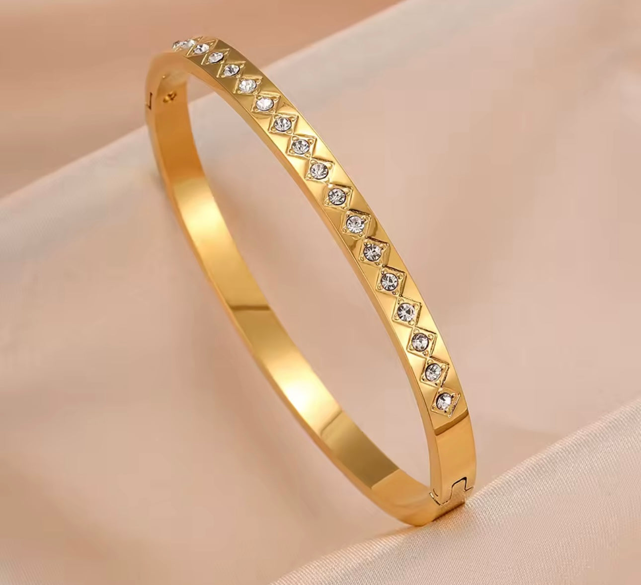 Best seller Bangle