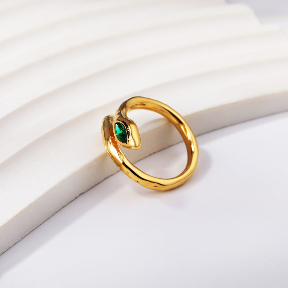 Emerald Serpent Ring